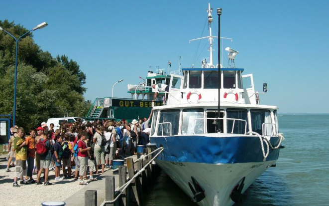 A balatoni hajók naponta közlekednek a hét végétől