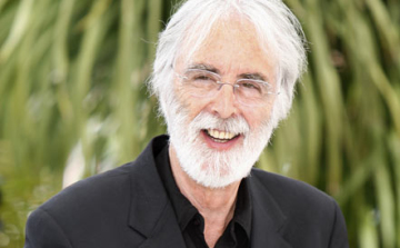 Haneke kosarat adott Brad Pittnek