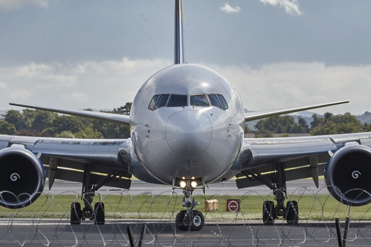 Repülőjáratot indít Moszkvából Budapestre a Ural Airlines